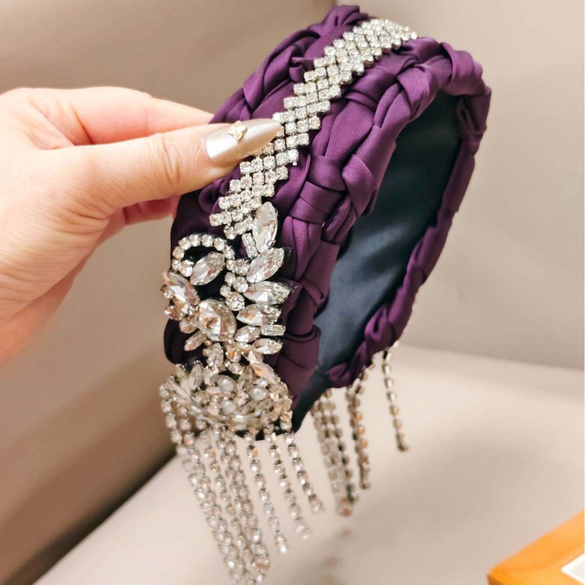 핫세일 고급 수공예 라인스톤 태슬 꼬임 헤어밴드 여성용 - Women Accessories Sale 리뷰 및 가격